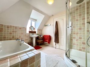 En-Suite- click for photo gallery